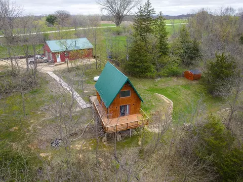 20753 Big Timber Rdg, Eastman, WI 54626