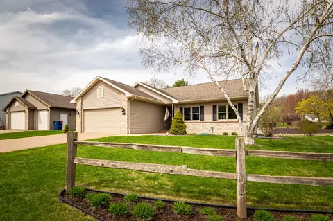 525 Eagle, Onalaska, WI 54650