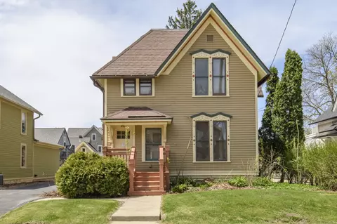 206 N Charles, Waukesha, WI 53186
