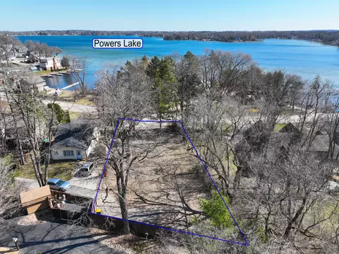 n1503 Powers Lake Road, Bloomfield, WI 53128