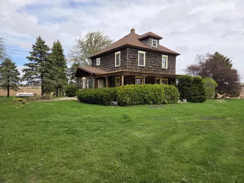 5986 Marsh, Elkhorn, WI 53121