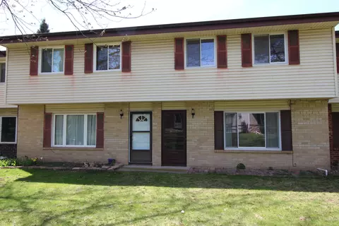 w164n11534 Castle #7, Germantown, WI 53022
