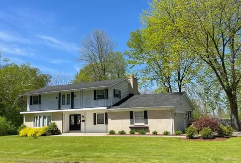 13349 N Lakewood, Mequon, WI 53097