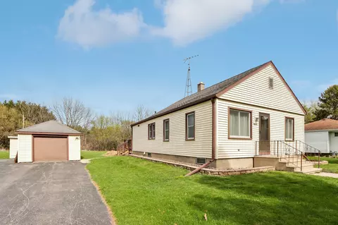 n6802 Avataia Trail, Sugar Creek, WI 53121