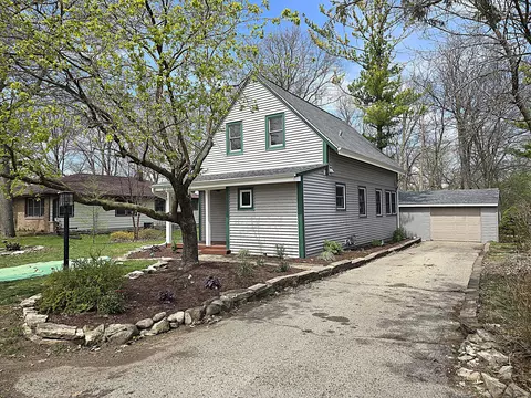 n22w28832 Oak, Delafield, WI 53072
