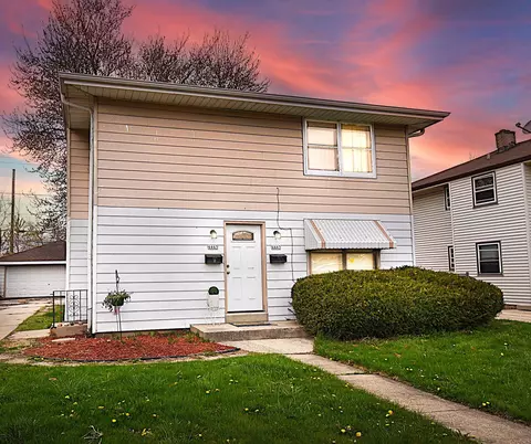 4443 S 5th #4445, Milwaukee, WI 53207