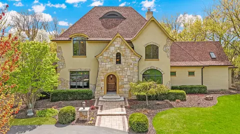 35340 Pabst, Oconomowoc Lake, WI 53066