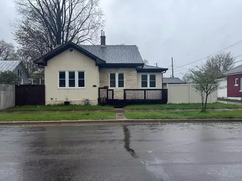 1211 13th, La Crosse, WI 54601