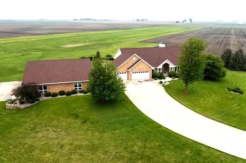 3 Carlock, Danforth, IL 60930
