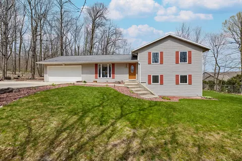 w5172 Biederman Road, Aztalan, WI 53038