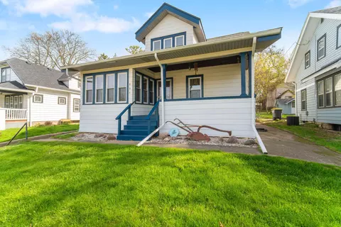 339 Delafield, Waukesha, WI 53188