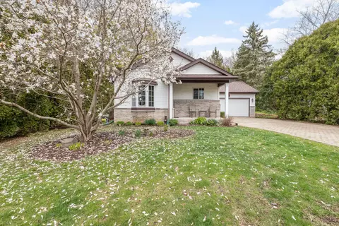 204 North, Watertown, WI 53098