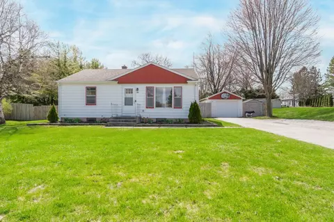 719 Armstrong, Howards Grove, WI 53083