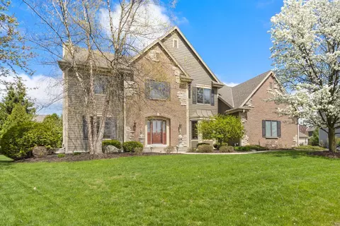 1828 Glenn Spg, Oconomowoc, WI 53066