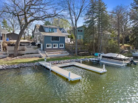 n53w34938 Road B, Oconomowoc, WI 53069