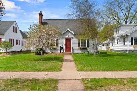 637 23rd, La Crosse, WI 54601