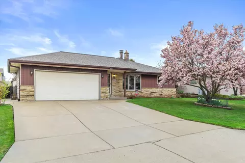 4033 S 71st, Milwaukee, WI 53220