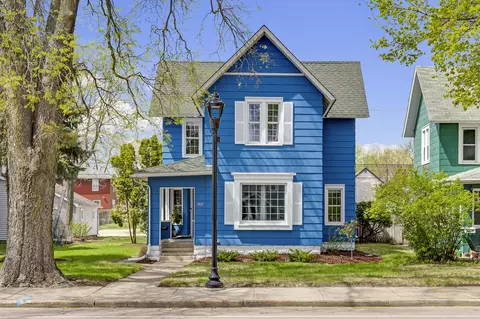 1427 George, La Crosse, WI 54603
