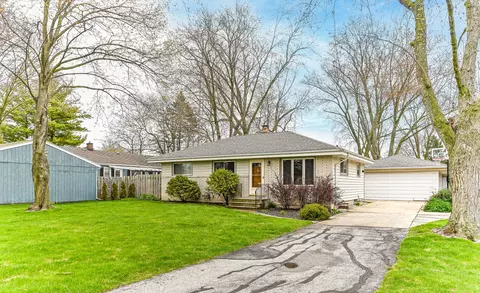 7119 Lamberton, Racine, WI 53402