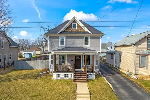 50 E Loos, Hartford, WI 53027