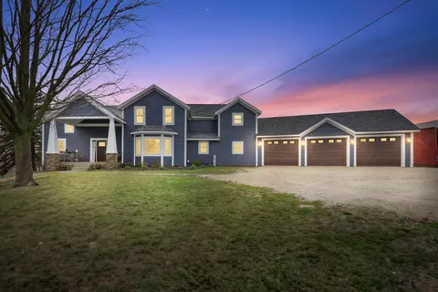n166 Boltonville Road, Scott, WI 53040