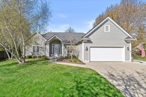 455 Tanager, Grafton, WI 53024
