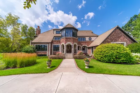 4912 Dennwood, Sheboygan, WI 53083
