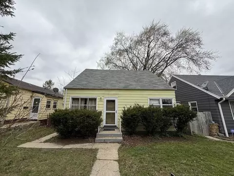 3613 N 77th, Milwaukee, WI 53222