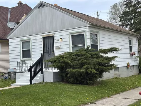 4700 N 36th, Milwaukee, WI 53209