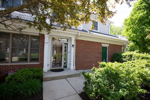 1865 Norhardt, Brookfield, WI 53045