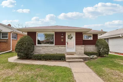 4635 N 67th, Milwaukee, WI 53218