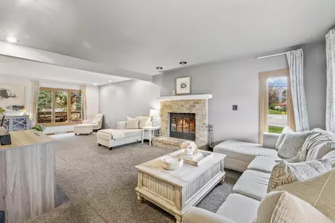4305 S Todd, Greenfield, WI 53228