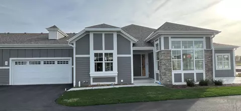 856 N Verona #19, Grafton, WI 53024
