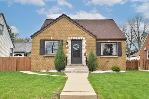 3347 W Ruskin, Milwaukee, WI 53215