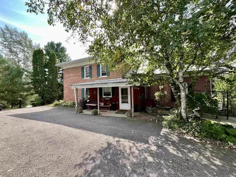 30662 Moccasin, Glendale, WI 54638