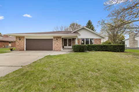 1845 W Wayside, Glendale, WI 53209