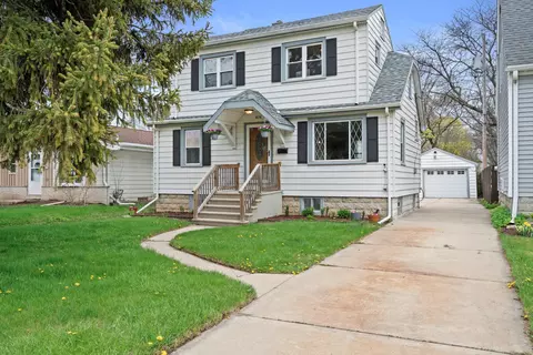 4638 N River Park, Glendale, WI 53209