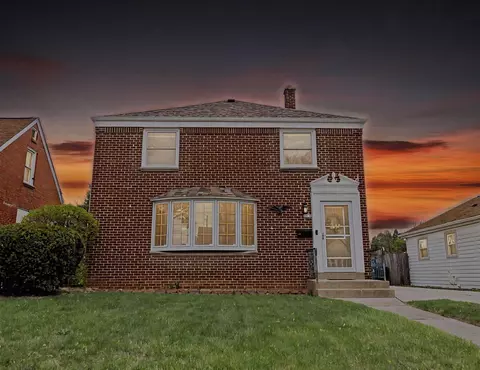 3810 S 22nd, Milwaukee, WI 53221