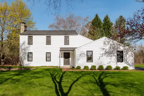 9851 N Thornapple, Mequon, WI 53092