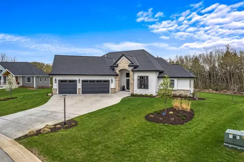 w275s3761 Legend Clubs, Waukesha, WI 53189