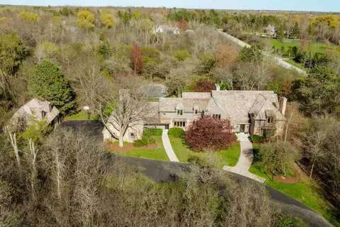 9320 N Valley Hl, River Hills, WI 53217