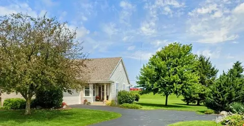 1210 Steeplechase, Watertown, WI 53094