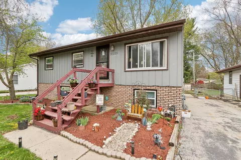 30225 Sumac, Burlington, WI 53105