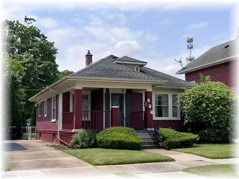 622 Belmont, Racine, WI 53405