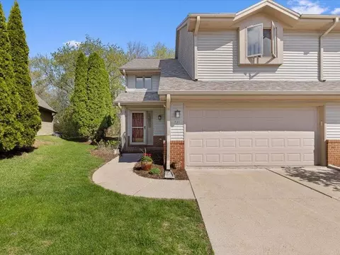 521 Frederick, Oconomowoc, WI 53066