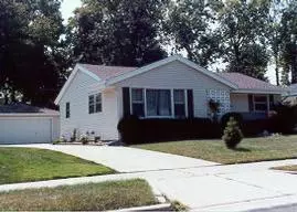 8811 W Verona, Milwaukee, WI 53227