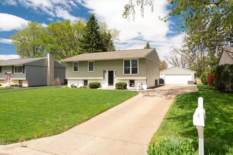 3327 Birch, La Crosse, WI 54601