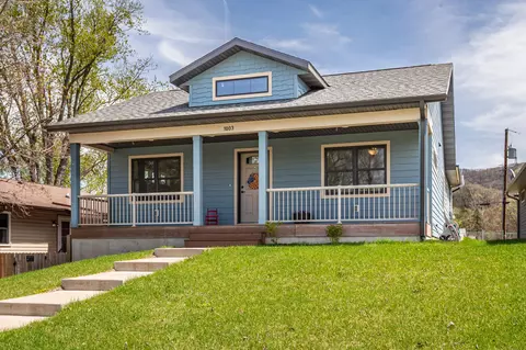 1003 25th, La Crosse, WI 54601