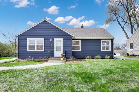 4323 Glenway, Wauwatosa, WI 53222