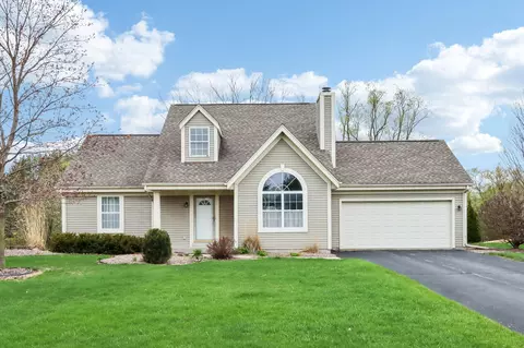 199 Cramer, Dousman, WI 53118